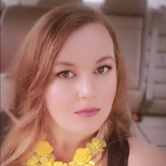 Meet your Posher, beautyrs - Picture 1 of 1